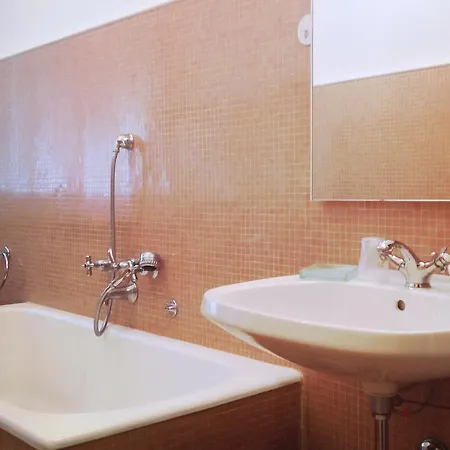 Bruxelles Margherita Bed & Breakfast Genua